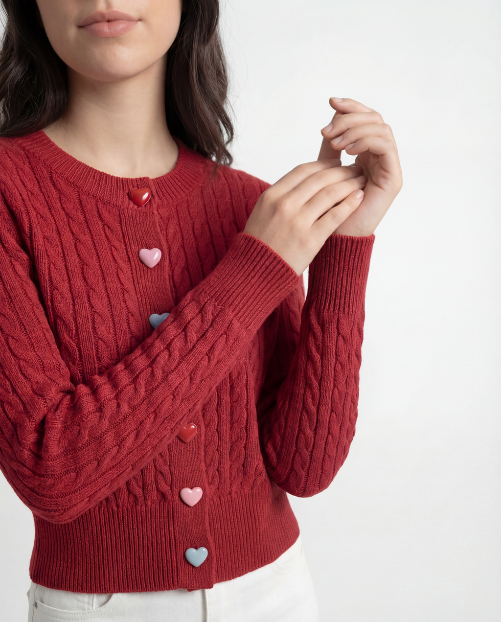 Cardigan Tejido Cable Botones Corazón Rojo - nn.studio Style C2809