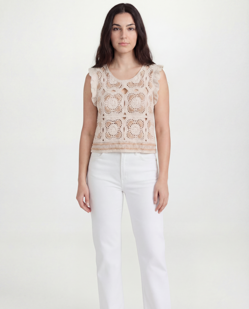 Top Crochet Calado con Volantes Beis - nn.studio Style 0001