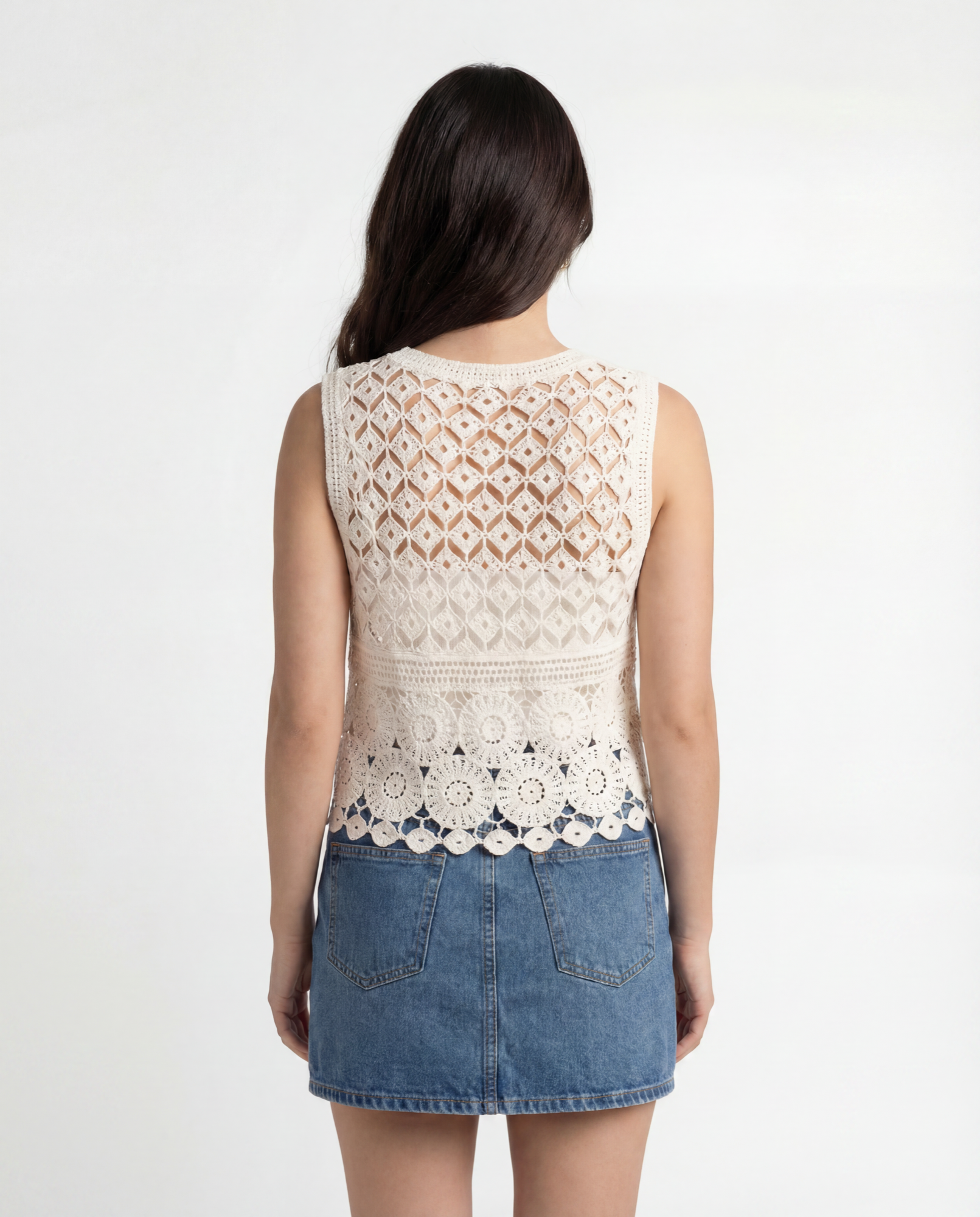 Top Crochet Geométrico Festoneado Blanco - nn.studio Style 0003
