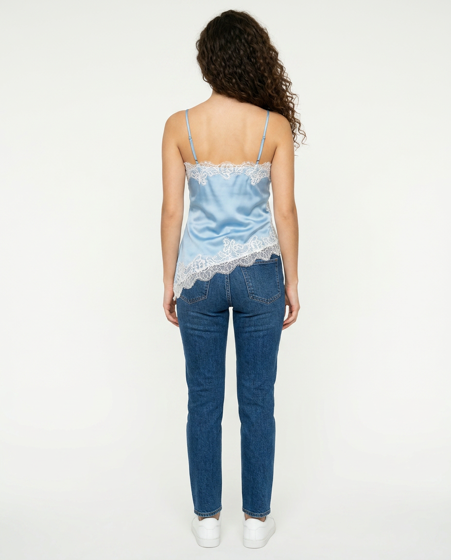 Top Satinado con Encaje Negro Escote V Azul - nn.studio Style K1268