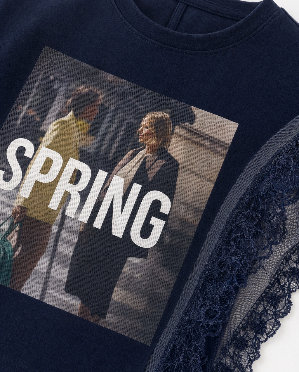Playera "Spring" con Panel de Tul Negro - nn.studio Style 6789