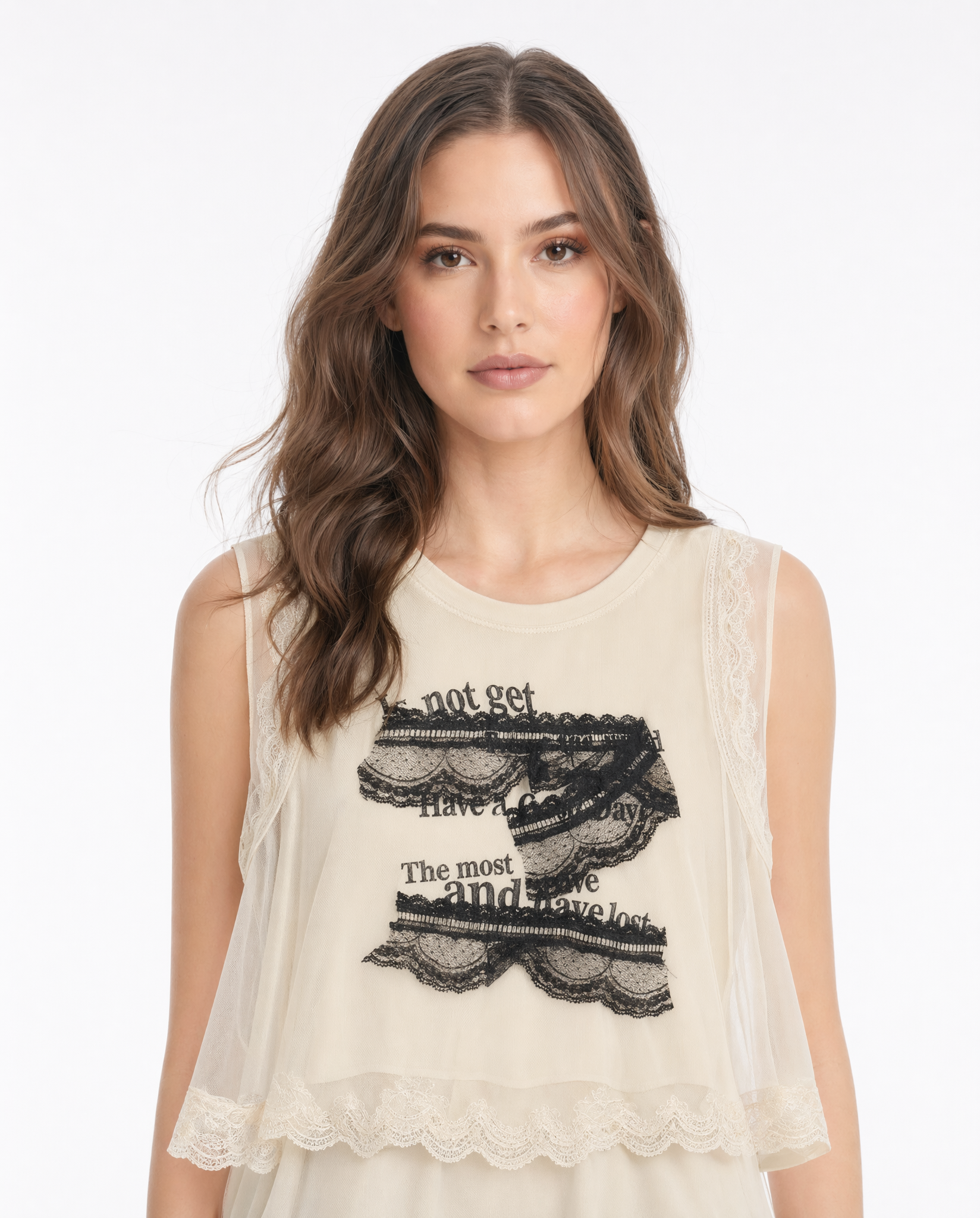 Top Sin Mangas con Encaje y Gasa Beis - nn.studio Style F6767