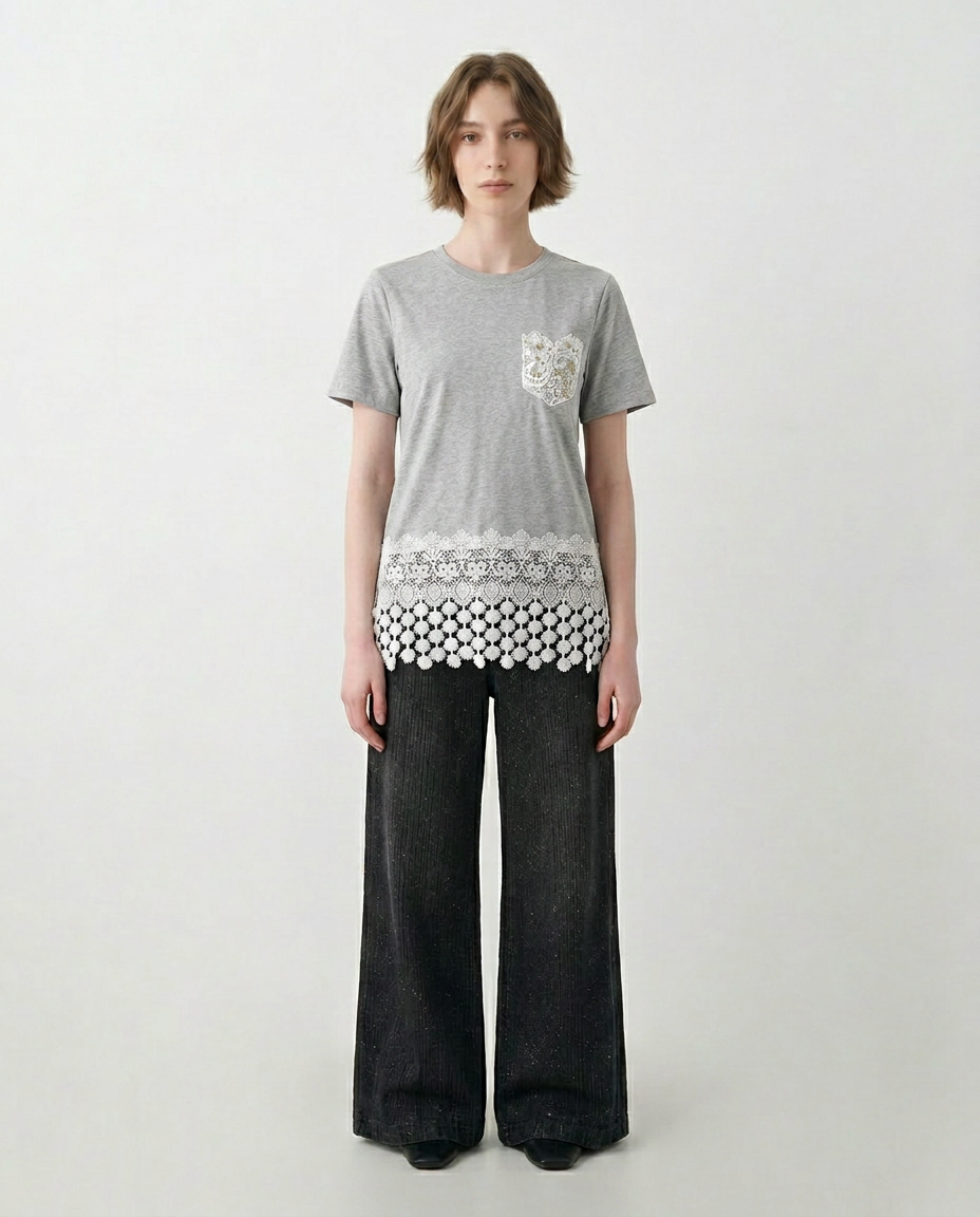 Playera con Bolsillo Bordado y Crochet Gris - nn.studio Style 6793