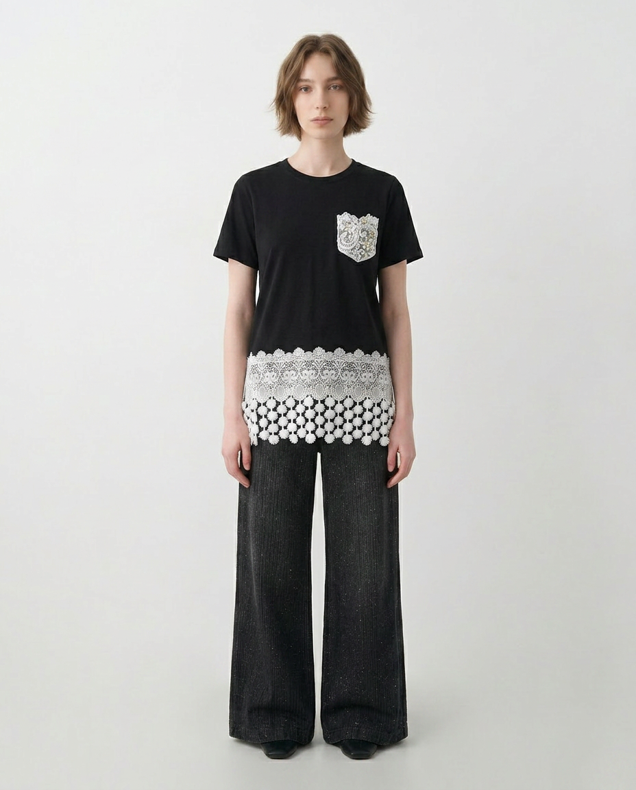 Playera con Bolsillo Bordado y Crochet Negro - nn.studio Style 6793