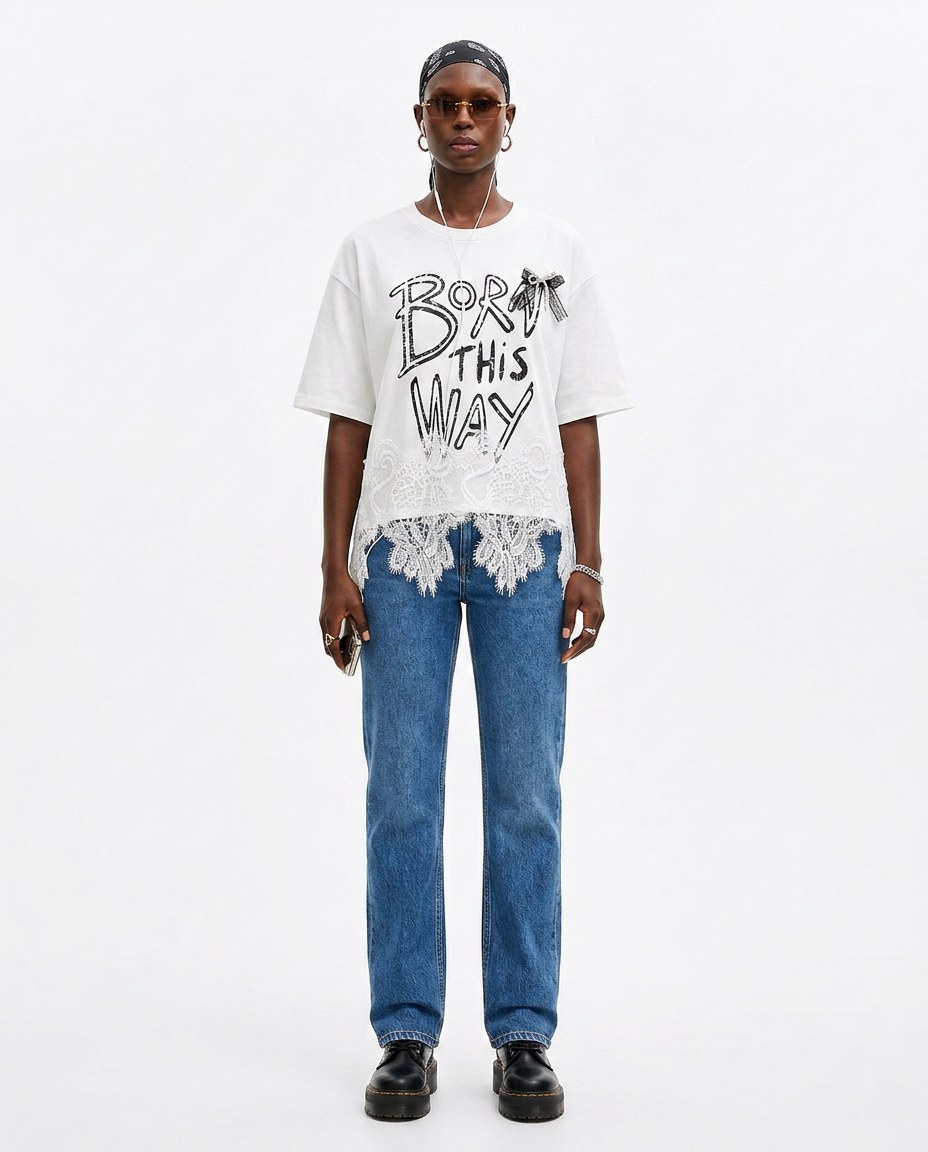 Playera "Born This Way" con Encaje Blanco - nn.studio Style 6795