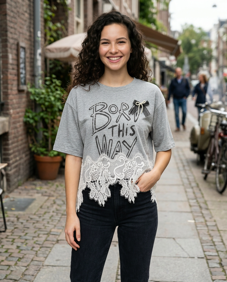Playera "Born This Way" con Encaje Gris - nn.studio Style 6795