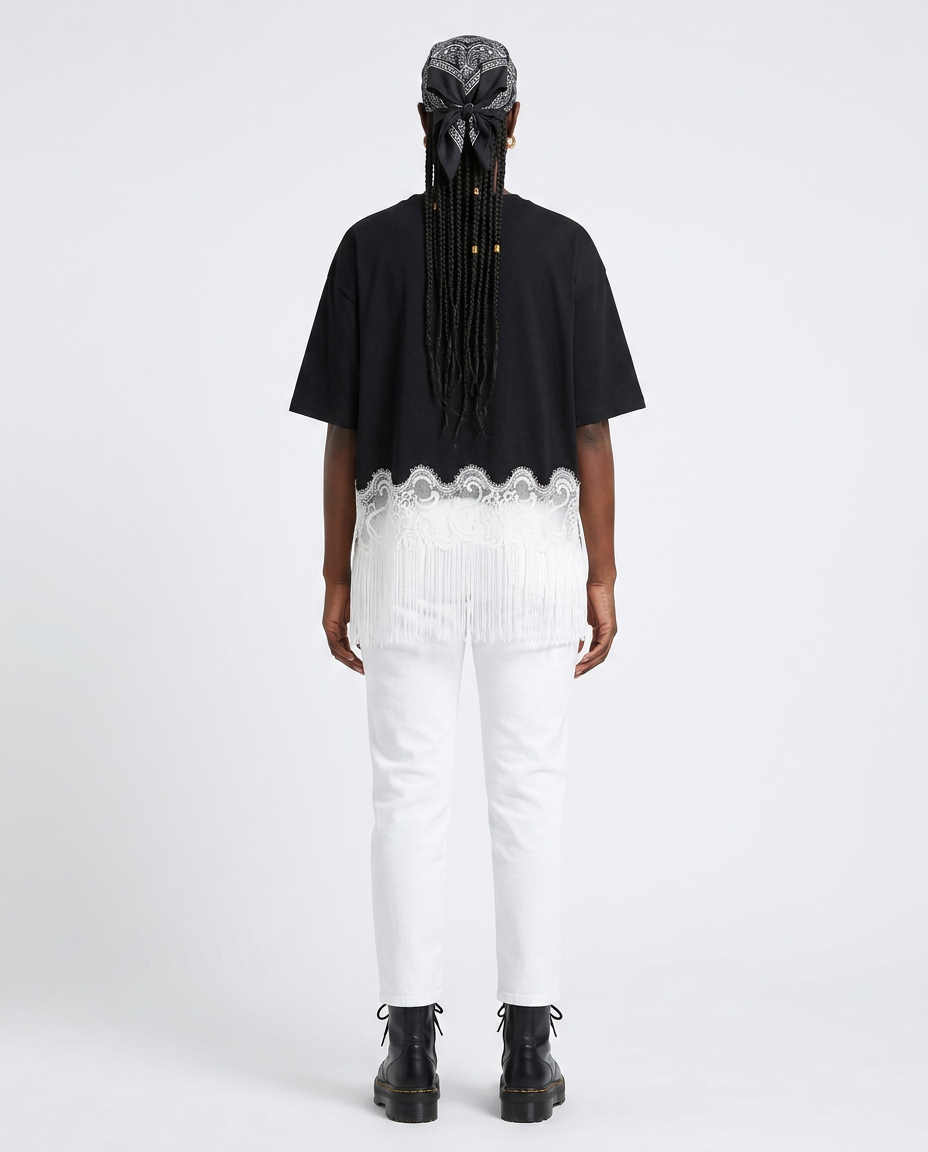 Playera "Born This Way" con Encaje Negro - nn.studio Style 6795